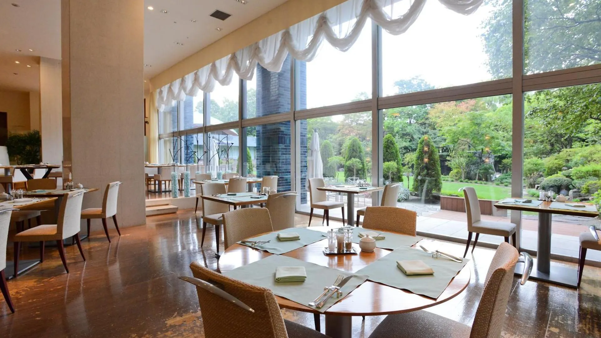 Sapporo Park Hotel 5*,
